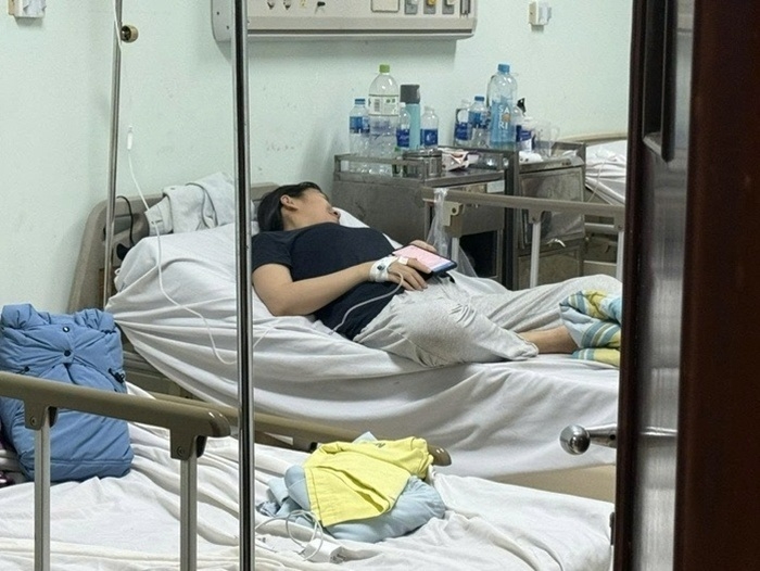 Dozens hospitalised after suspected food poisoning at year-end party